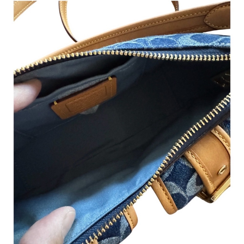 Blue and Tan Coach Ashton Designer Women's Bag NWT - Picture 6 of 10